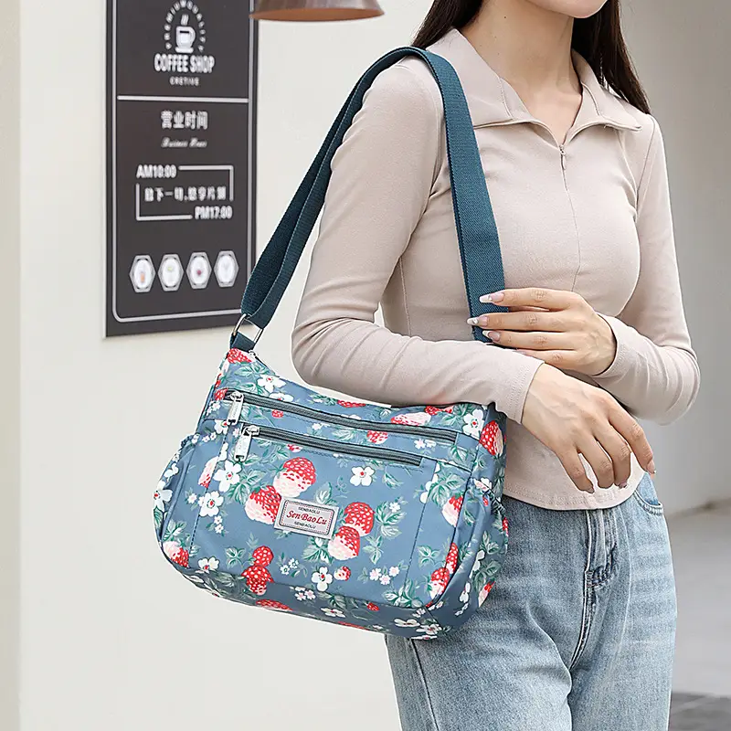 Retro Printed Nylon Crossbody Bag Women - Image 11