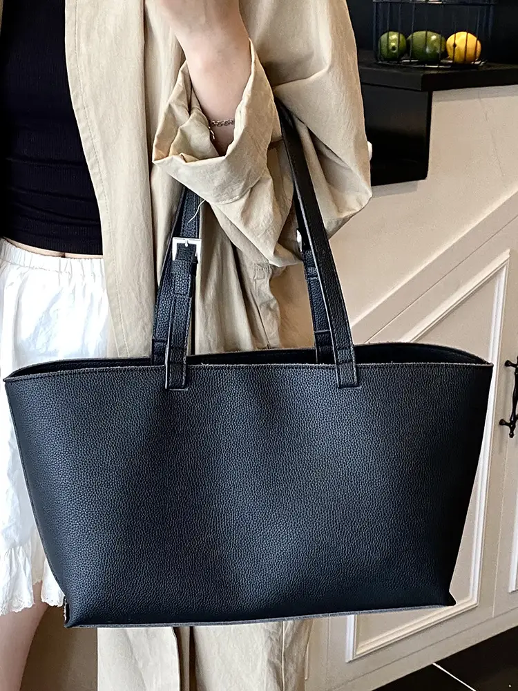 Large Capacity Korean Style Shoulder Bag for Women - Image 8