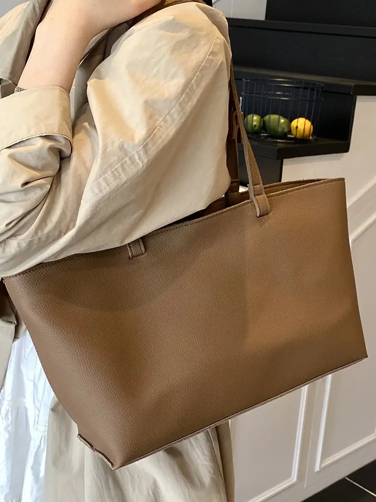 Large Capacity Korean Style Shoulder Bag for Women - Image 9