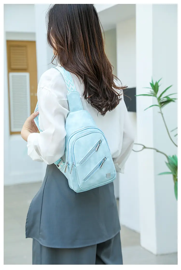 Light Blue Women's Chest Bag with Zigzag Strap — feature 17