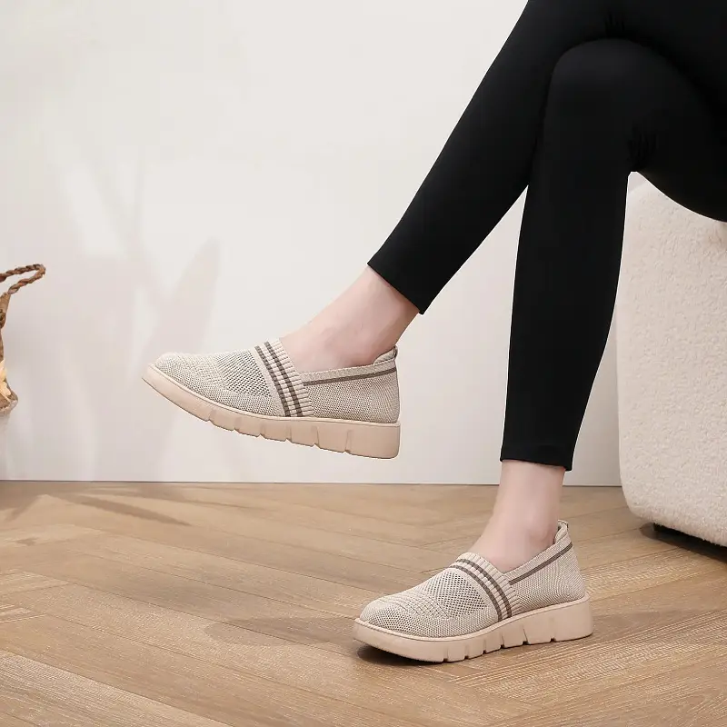 Women's 2025 Soft-Soled Casual Flat Shoes - Image 6