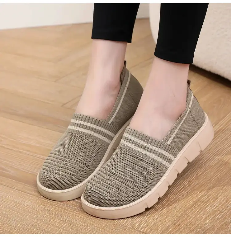Women's 2025 Soft-Soled Casual Flat Shoes — feature 14