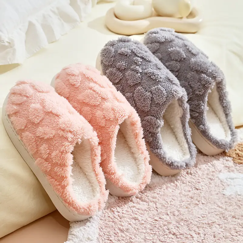 2025 Cross-Border Hot-Selling Winter Cotton Slippers for Women Wholesale Indoor Home Colorful Plush Warm Slippers Wholesale for Market Stalls
