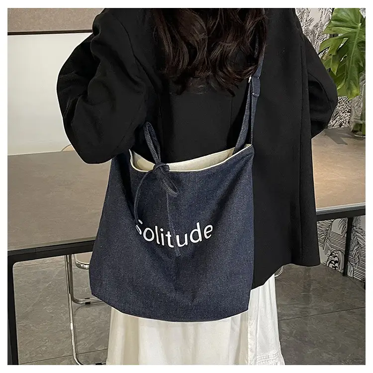 Women Large Capacity Cloth Shoulder Crossbody Bag Korean Style — feature 14