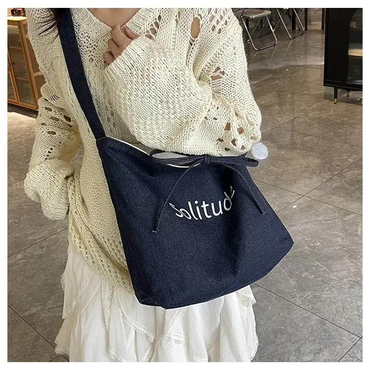 Women Large Capacity Cloth Shoulder Crossbody Bag Korean Style — feature 9