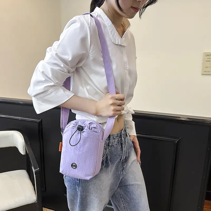 Light Gray Crossbody Bag for Women with Adjustable Strap - Image 3