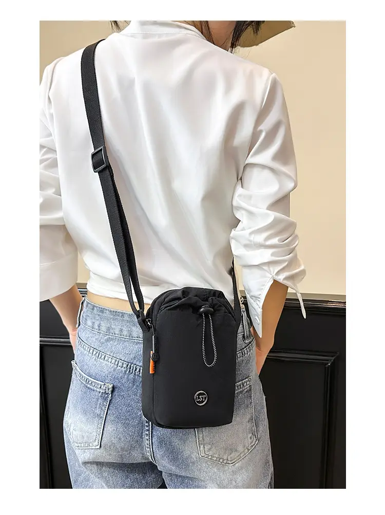 Light Gray Crossbody Bag for Women with Adjustable Strap — feature 15