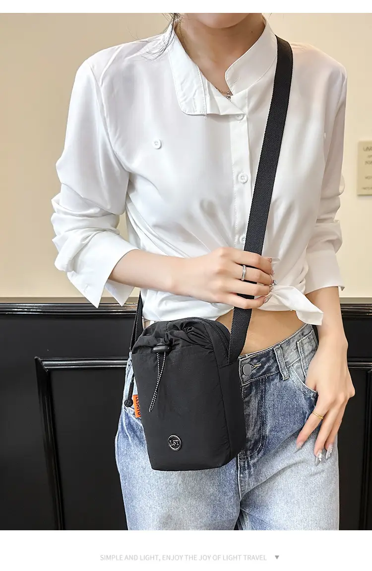 Light Gray Crossbody Bag for Women with Adjustable Strap — feature 16