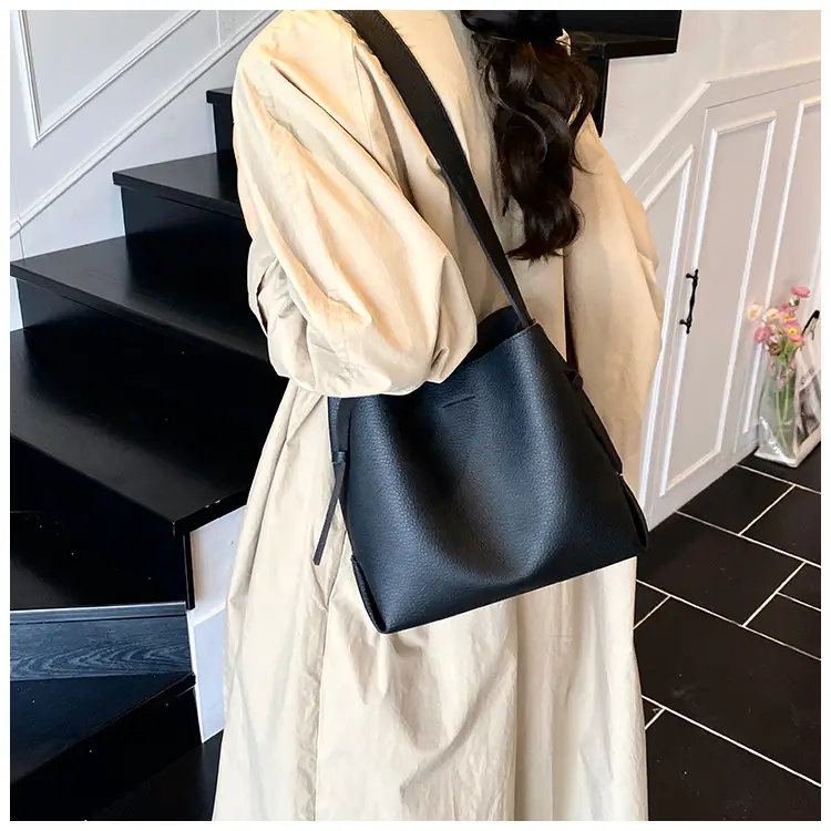 Korean Style Cream Bucket Bag 2025 New Arrival — feature 15