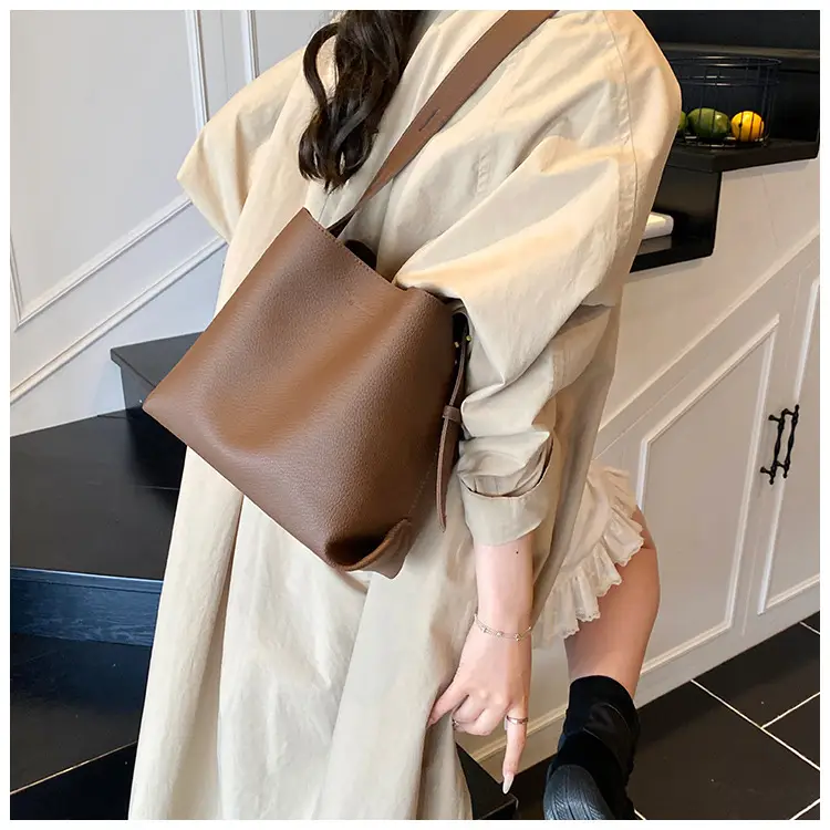 Korean Style Cream Bucket Bag 2025 New Arrival — feature 16