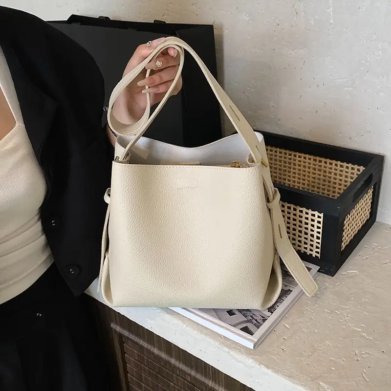 Korean Style Cream Bucket Bag 2025 New Arrival - Image 4