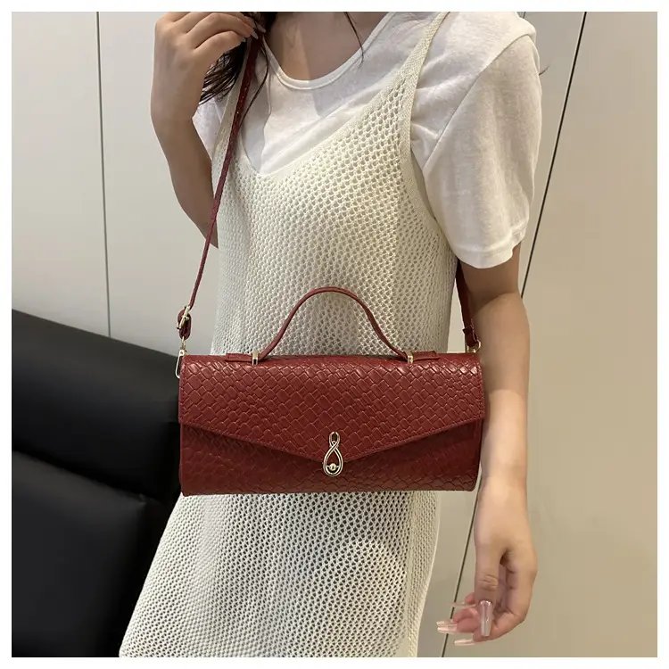 White Embroidered One-Shoulder Women's Clutch Bag — feature 15