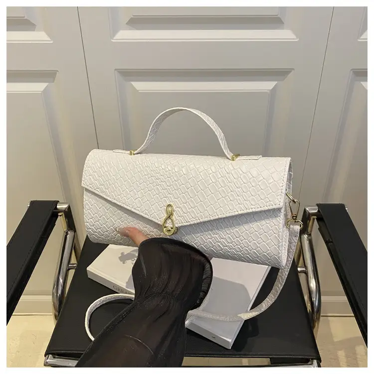 White Embroidered One-Shoulder Women's Clutch Bag — feature 22