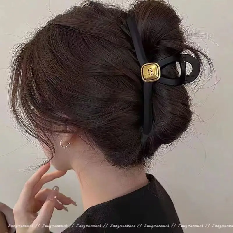 Heart Design Hair Clip for Women Extra Large Volume - Image 29