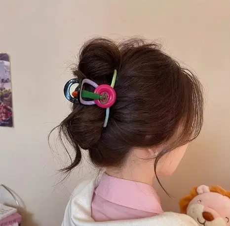 Heart Design Hair Clip for Women Extra Large Volume - Image 34