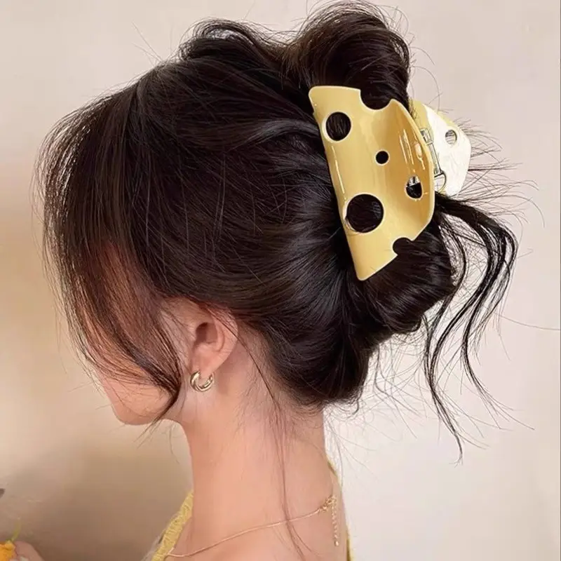 Heart Design Hair Clip for Women Extra Large Volume - Image 43