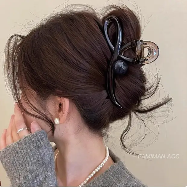 Heart Design Hair Clip for Women Extra Large Volume - Image 51