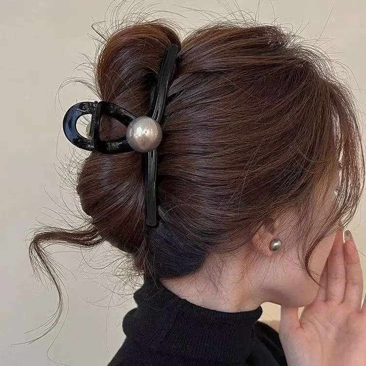 Heart Design Hair Clip for Women Extra Large Volume - Image 6