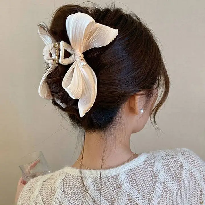 Heart Design Hair Clip for Women Extra Large Volume - Image 61