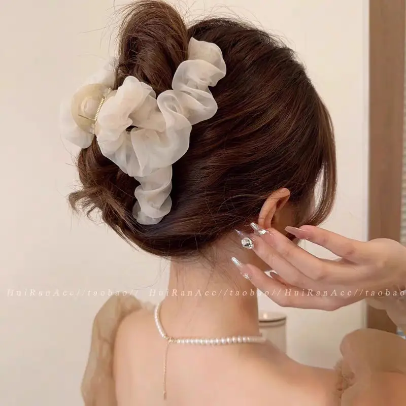 Heart Design Hair Clip for Women Extra Large Volume - Image 68