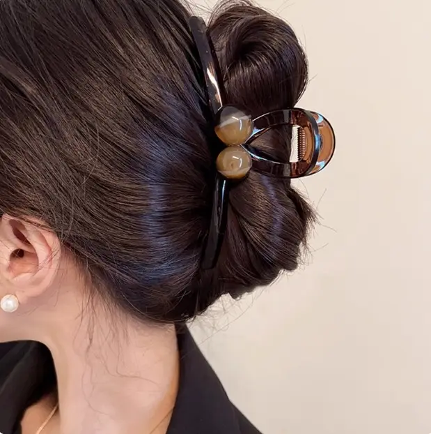 Heart Design Hair Clip for Women Extra Large Volume - Image 7