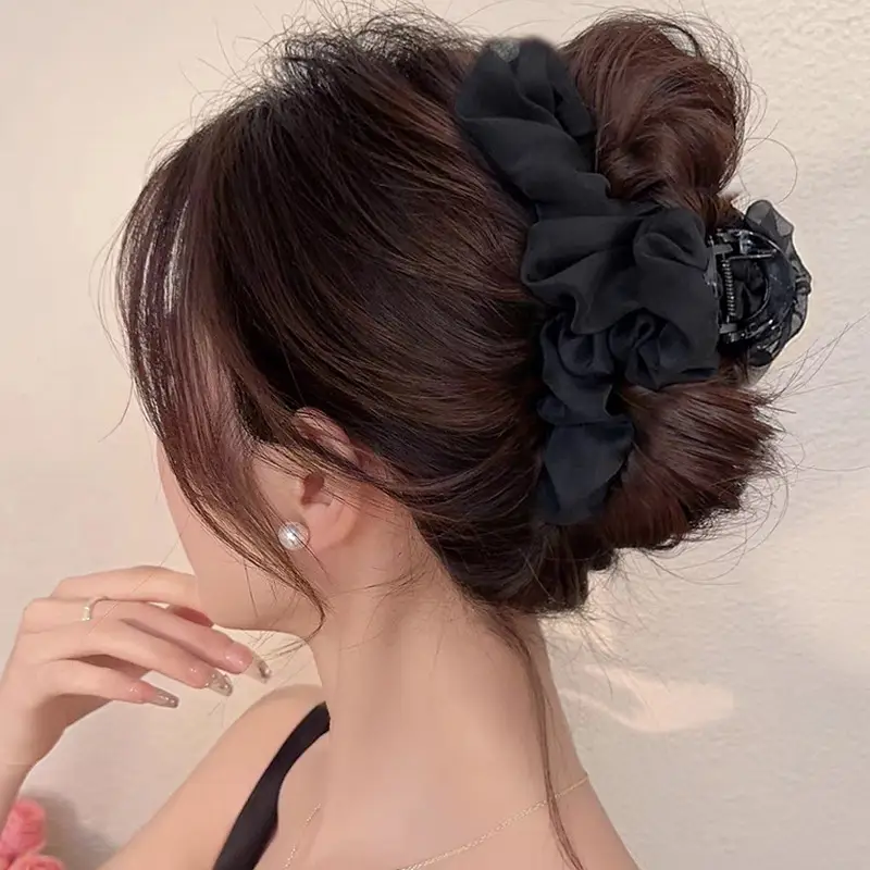 Heart Design Hair Clip for Women Extra Large Volume - Image 70