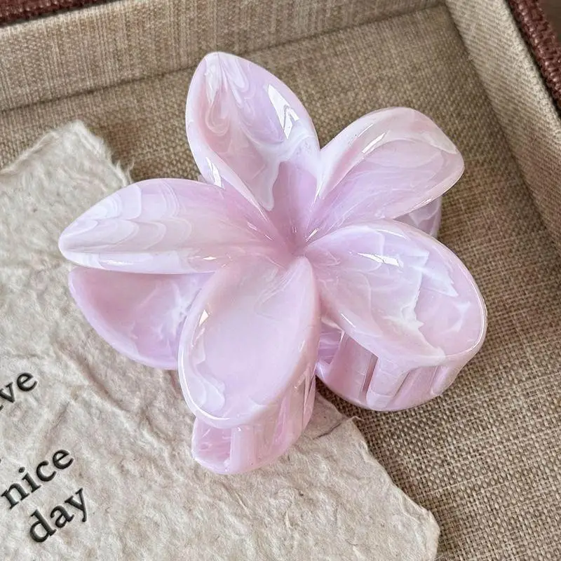 Heart Design Hair Clip for Women Extra Large Volume - Image 77