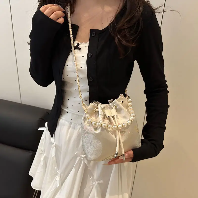 New Embroidered Vintage Handbag with Pearl Detail