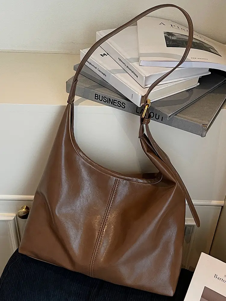 Women's Large Capacity Shoulder Bag Cream White - Image 7