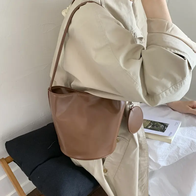 Red Leather Bucket Bag for Women Large Capacity Shoulder Bag