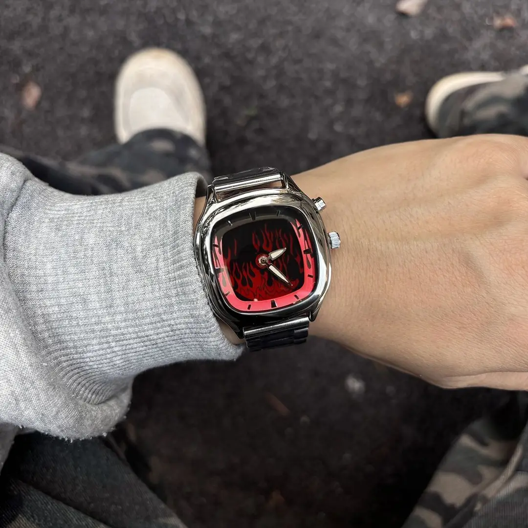Popular Retro Millennium Non-Mechanical Dual Display Men's Watch, Niche Instagram Style, Export Hot-Selling Quartz Wristwatch