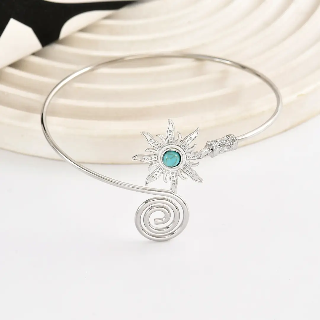 Vintage Sunflower Bracelet Wholesale European and American Cross-Border Metal Jewelry for Women, High-End Adjustable Open Bracelet — feature 7