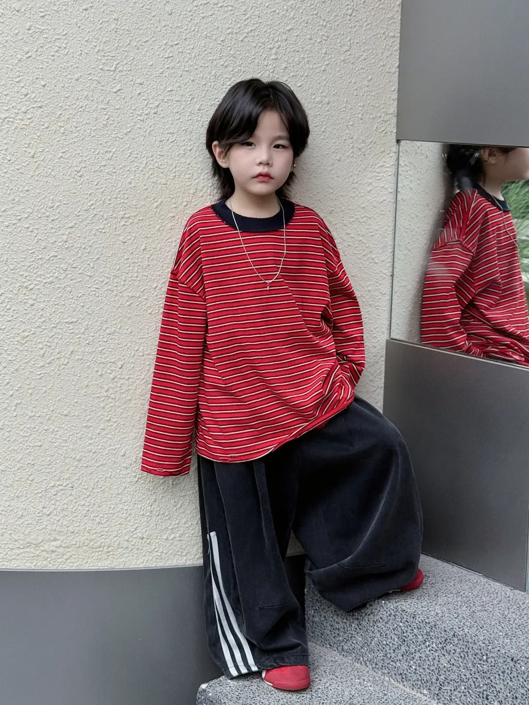 Girls Red Striped Long Sleeve T-Shirt for Boys — feature 4