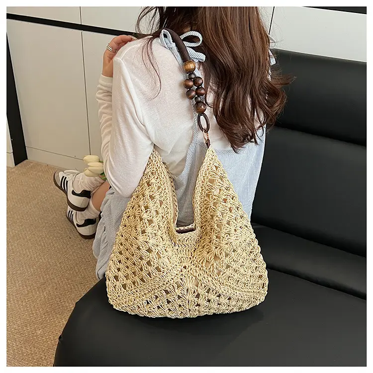 Women's Woven Cut Out Shoulder Bag Summer 2025 — feature 12
