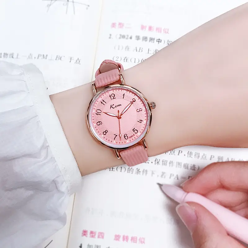 New Style Student Watch for Female Junior High School Students, Korean Version, Simple, Fresh, Digital, Luminous, Waterproof Quartz Watch Wholesale