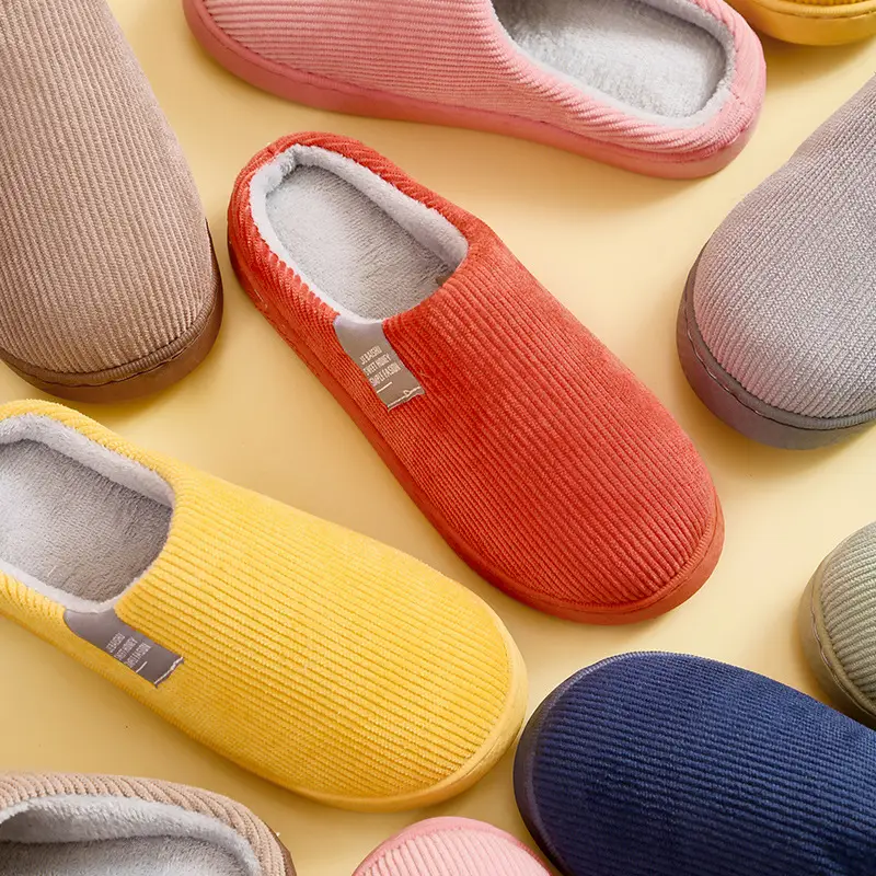 Autumn and Winter Cotton Slippers for Women, Home Use, Non-Slip, Thick-Soled, Couple Style, Indoor Maternity Plush Slippers for Men