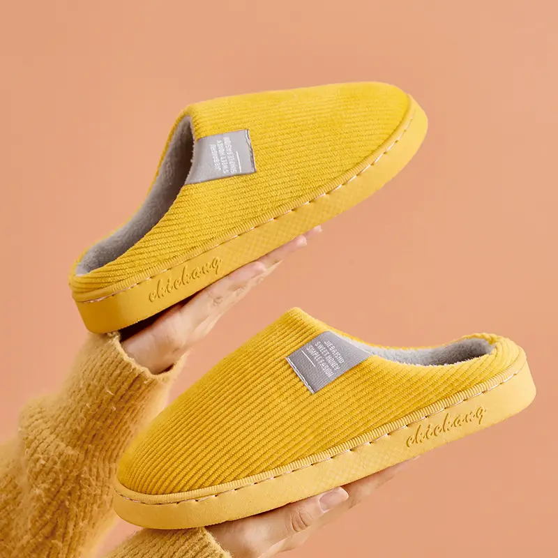 Autumn and Winter Cotton Slippers for Women, Home Use, Non-Slip, Thick-Soled, Couple Style, Indoor Maternity Plush Slippers for Men