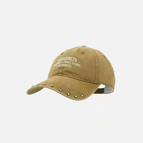 Black Rivet Cap with Widened Brim for Men - Image 3