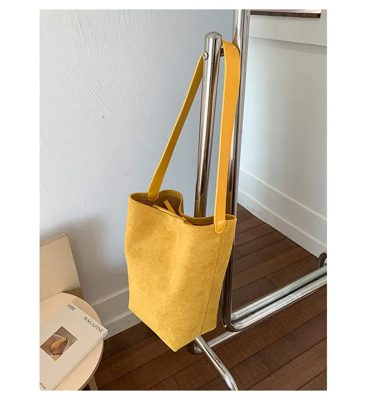 Brown Leather Shoulder Bag Large Capacity 2025 — feature 41