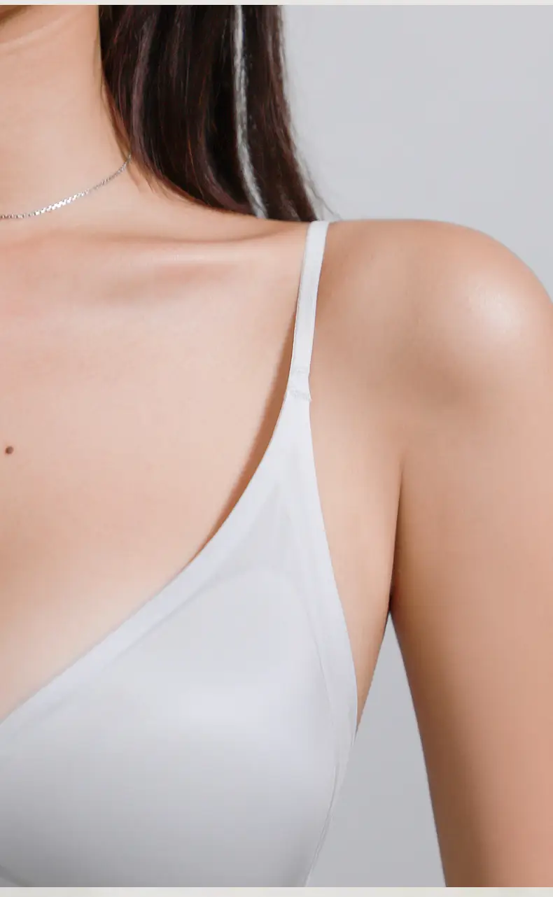 Authentic French-Style Women's Summer Thin Triangle Cup Seamless Deep V Thin Strap Anti-Sagging Side Breast Gathering Bra for Summer — feature 11