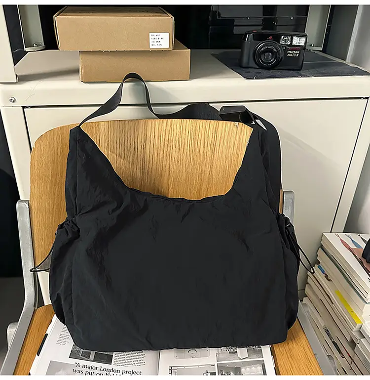 Dual-Purpose Crossbody Bag for Men Women Large Capacity — feature 34