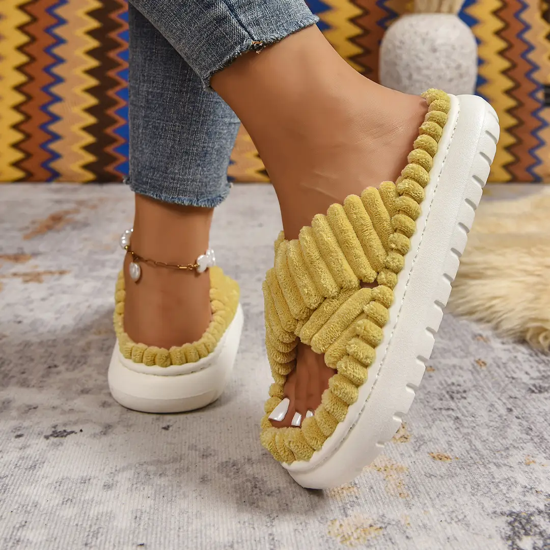 Cross-Border Amazon Ins European and American Style Furry Cross-Strap Cotton Slippers for Women, Skin-Friendly Plush Cotton Slippers for Women Wholesale — feature 15