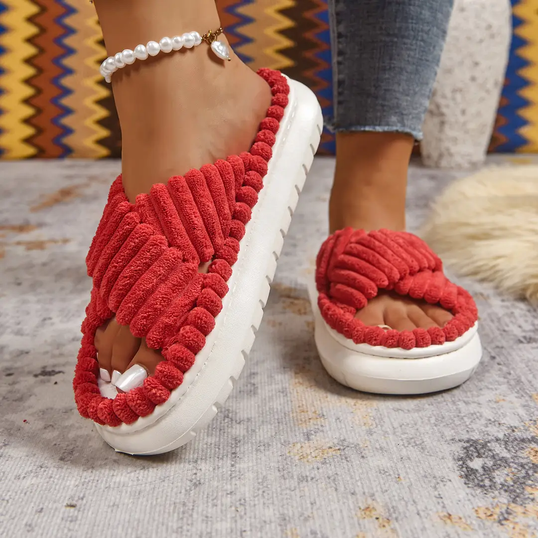 Cross-Border Amazon Ins European and American Style Furry Cross-Strap Cotton Slippers for Women, Skin-Friendly Plush Cotton Slippers for Women Wholesale — feature 5