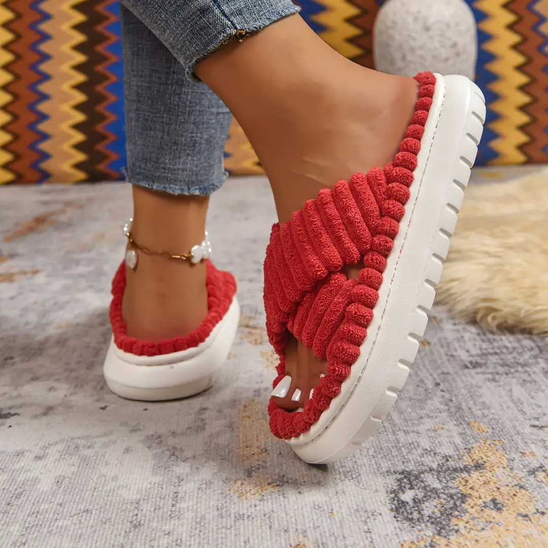 Cross-Border Amazon Ins European and American Style Furry Cross-Strap Cotton Slippers for Women, Skin-Friendly Plush Cotton Slippers for Women Wholesale — feature 8