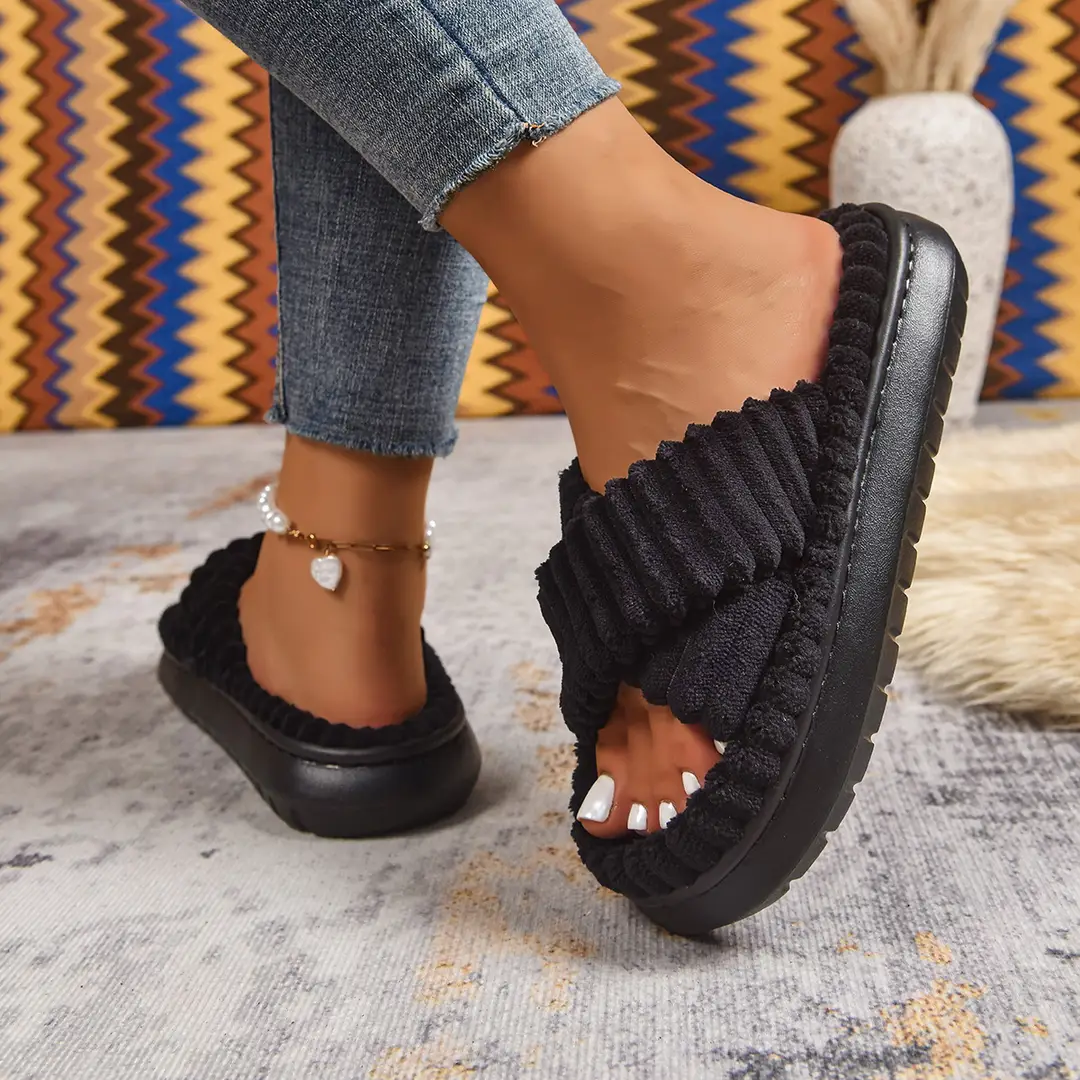 Cross-Border Amazon Ins European and American Style Furry Cross-Strap Cotton Slippers for Women, Skin-Friendly Plush Cotton Slippers for Women Wholesale — feature 45