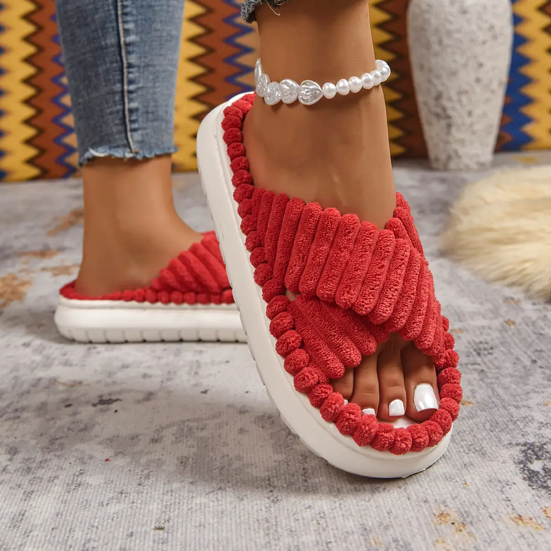 Cross-Border Amazon Ins European and American Style Furry Cross-Strap Cotton Slippers for Women, Skin-Friendly Plush Cotton Slippers for Women Wholesale — feature 5