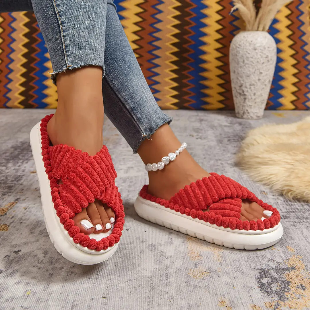 Cross-Border Amazon Ins European and American Style Furry Cross-Strap Cotton Slippers for Women, Skin-Friendly Plush Cotton Slippers for Women Wholesale — feature 6