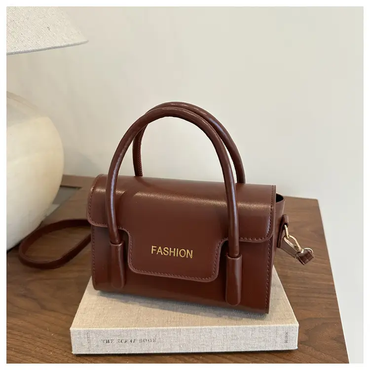 2025 Trendy Black Fashion Shoulder Bag with Gold Logo — feature 21