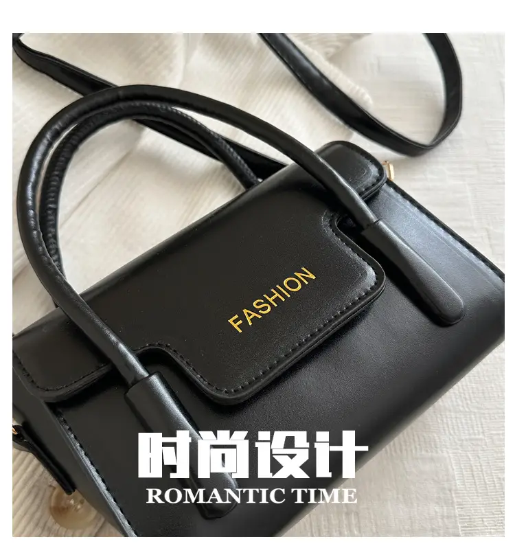 2025 Trendy Black Fashion Shoulder Bag with Gold Logo — feature 6