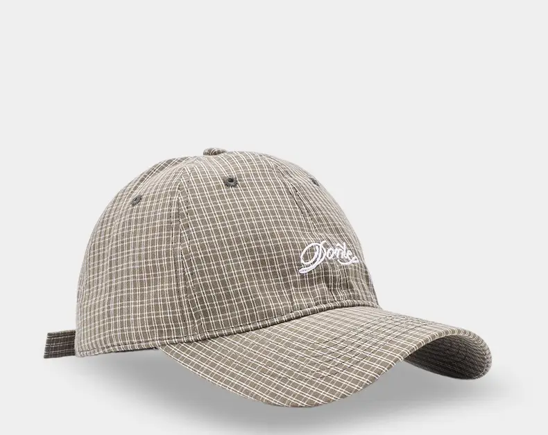 2025 New Simple Plaid Letter Dome Baseball Cap for Women — feature 16